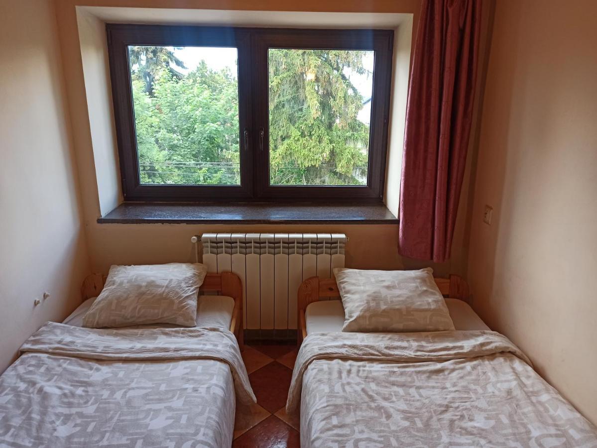 Hostel Komfort Borek คราคูฟ ภายนอก รูปภาพ